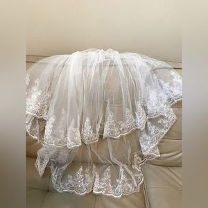 New wedding veil